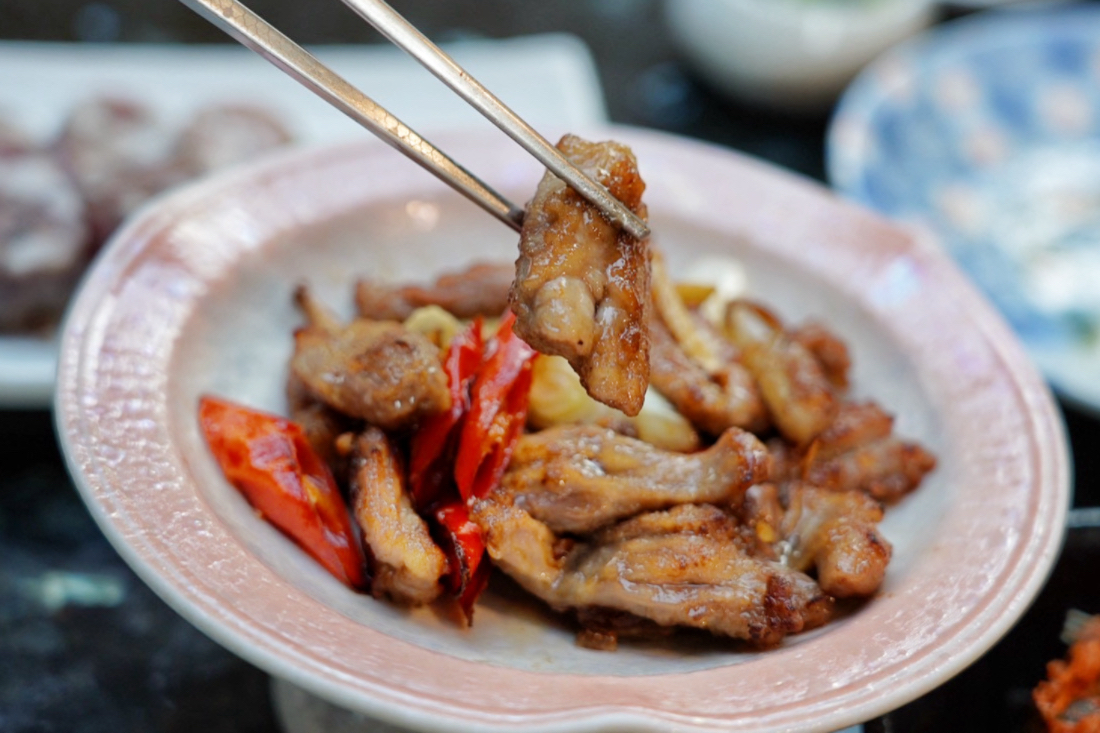 月見里山 炭火燒肉
