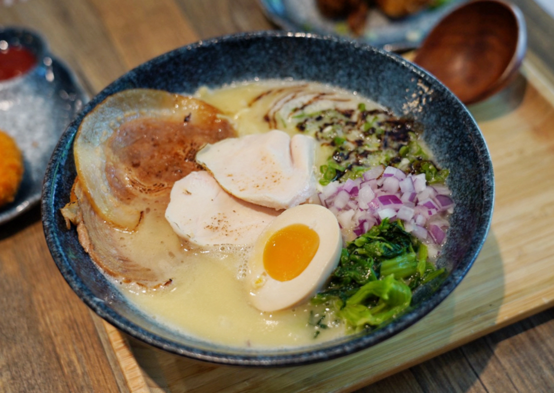 拉麵夫人