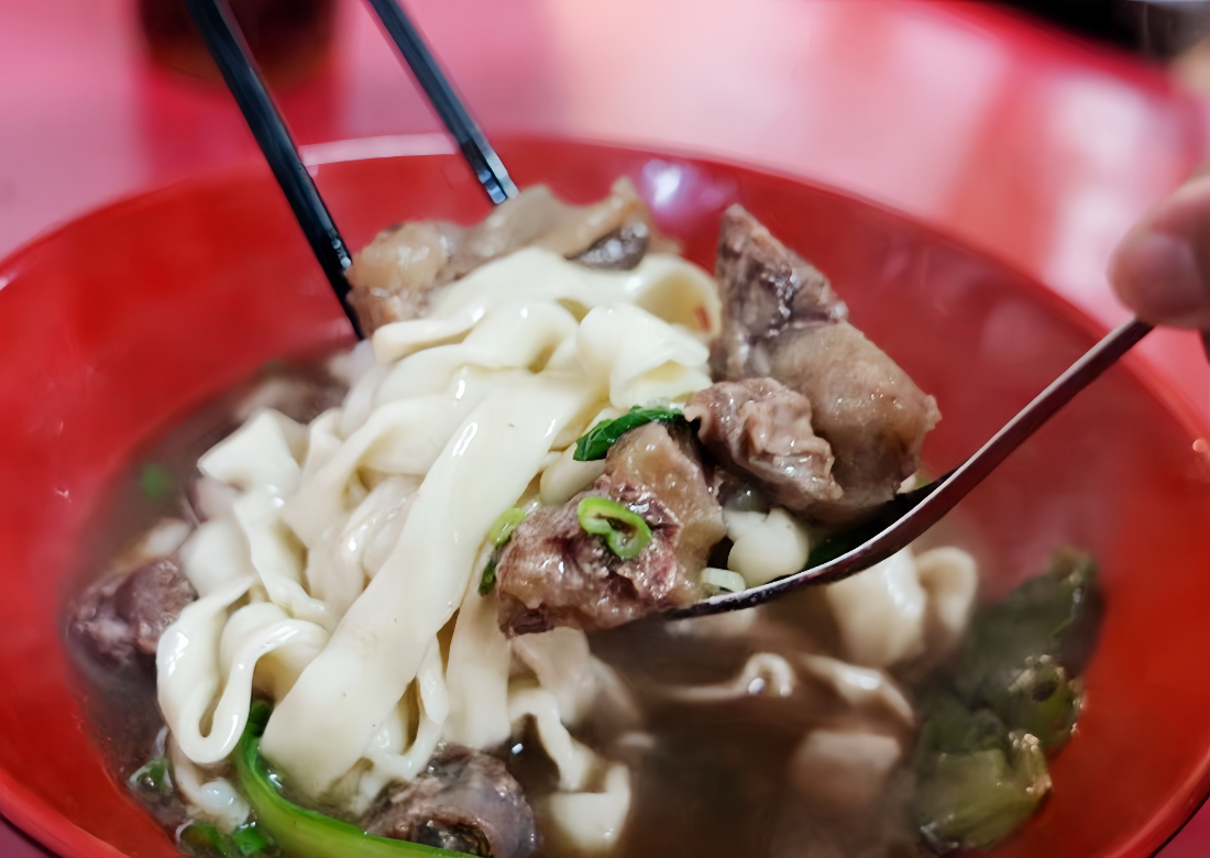 美華牛肉麵