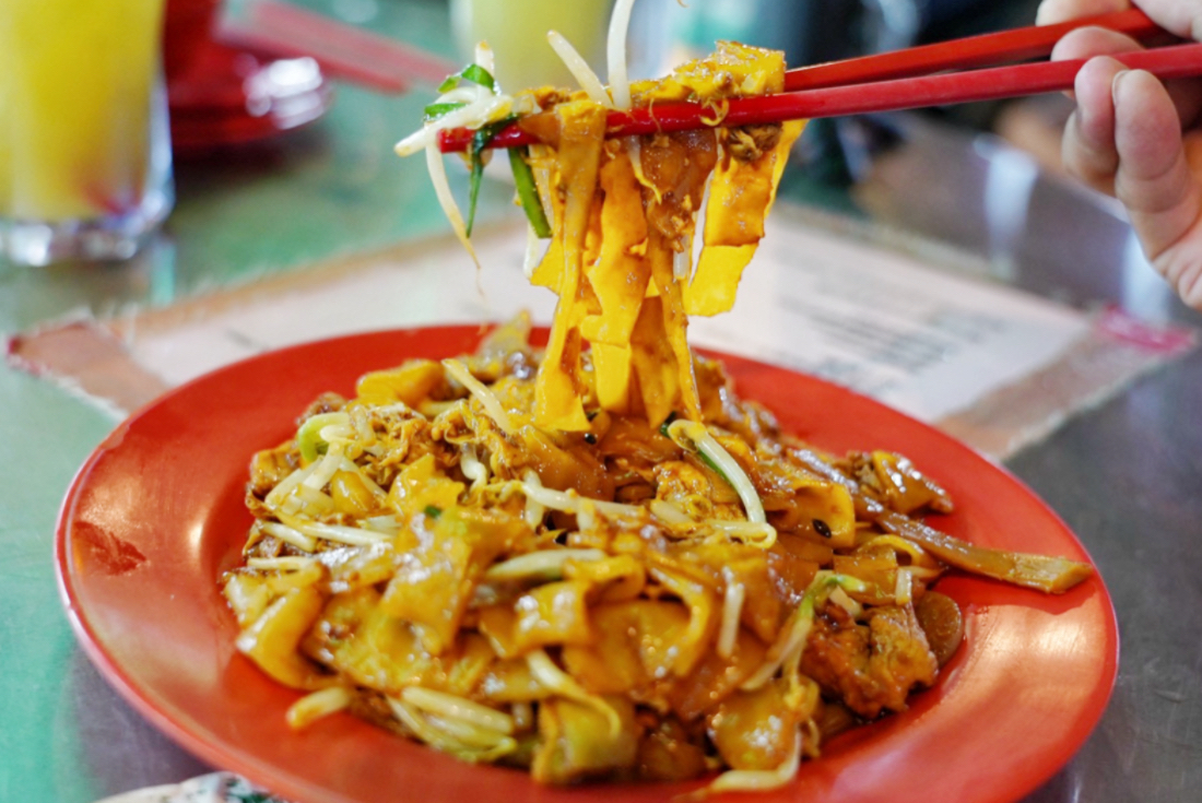 黃亞華小食店
