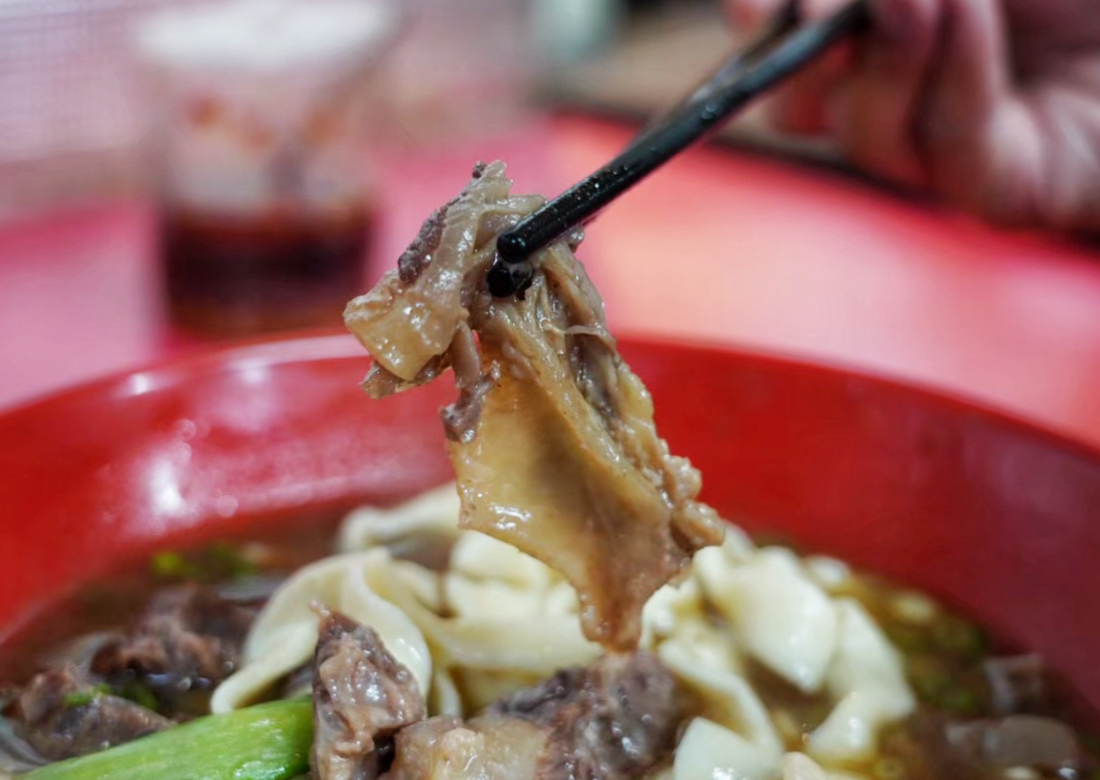 美華牛肉麵